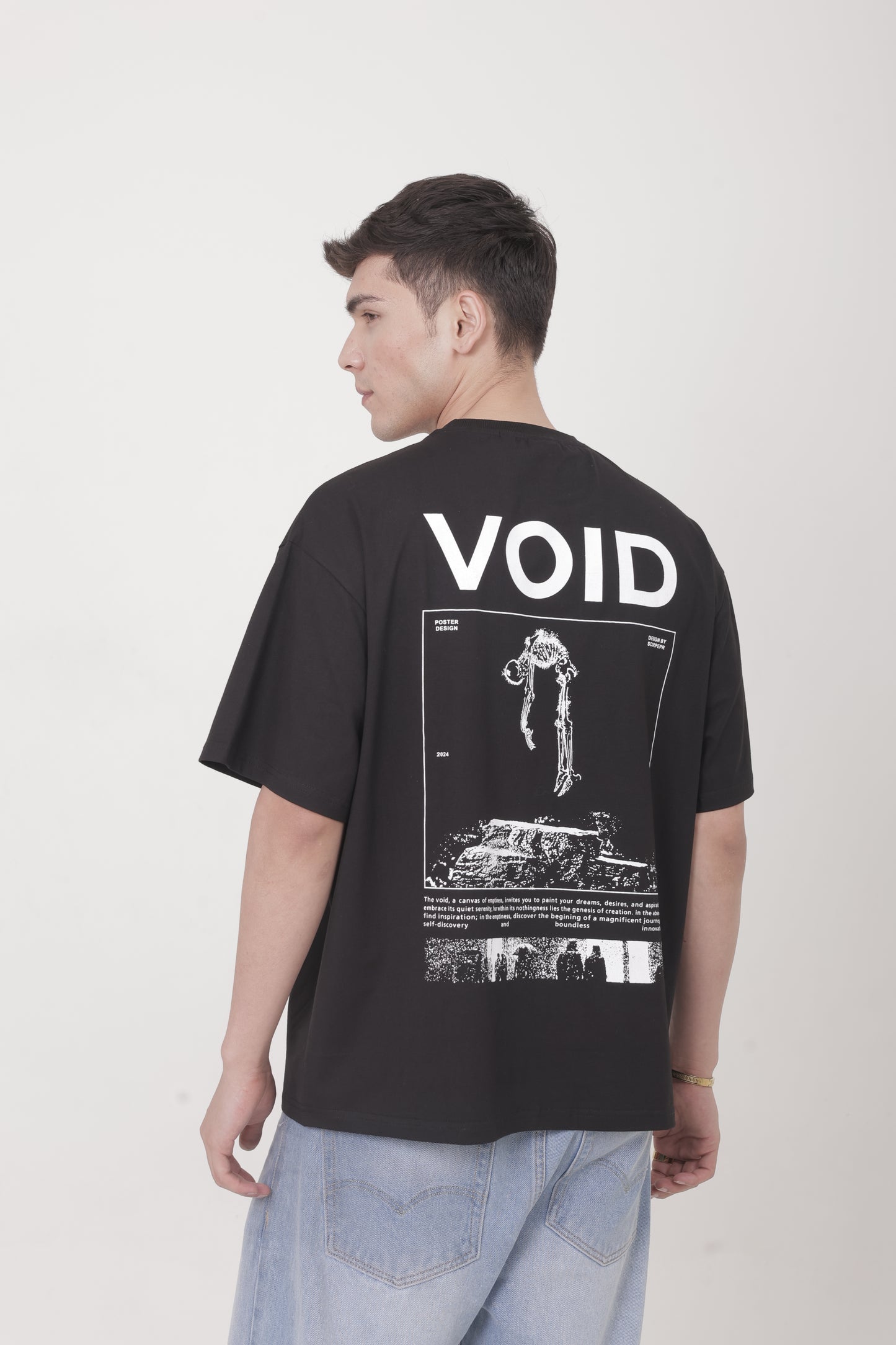 Void Oversized T-shirt
