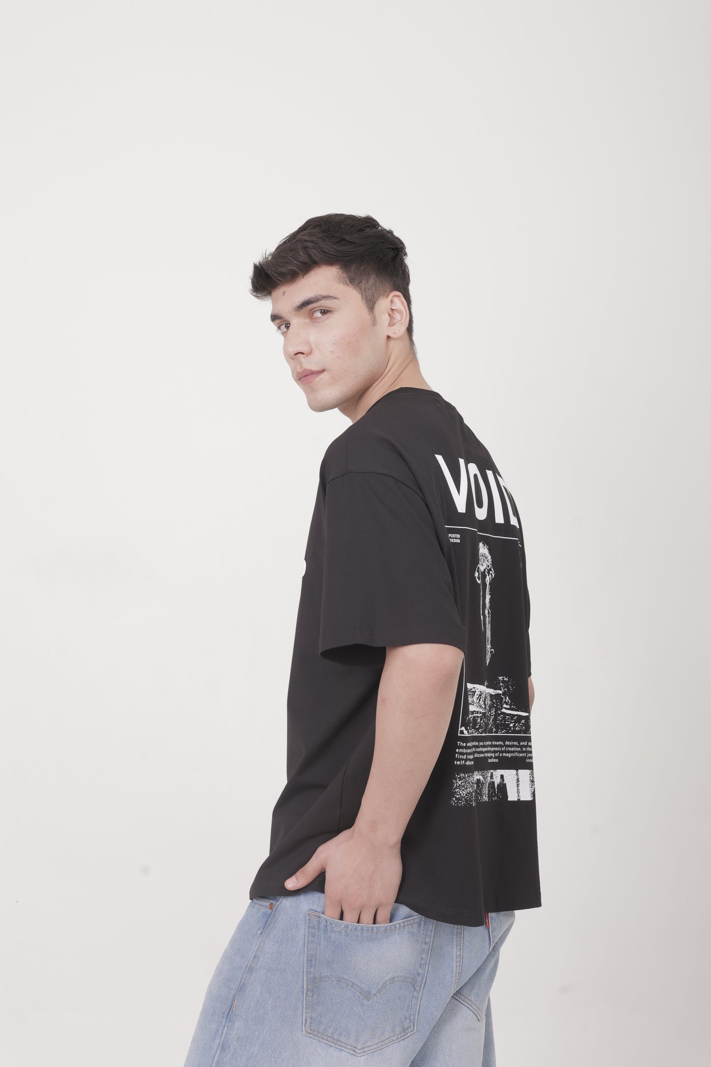 Void Oversized T-shirt